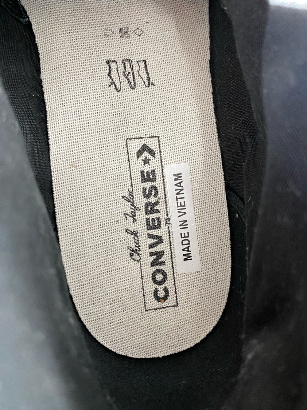 Converse Men’s Leather Silver Metallic High Top Sneakers with Black Accents - Picture 10 of 10